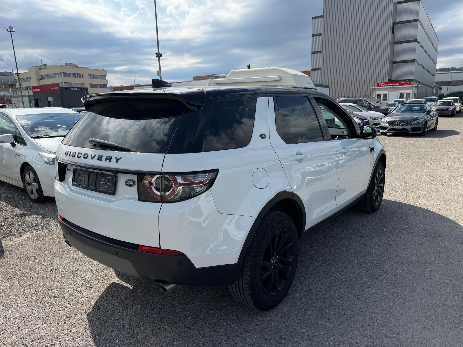 LAND ROVER Dicovery Sport Si4-image-3