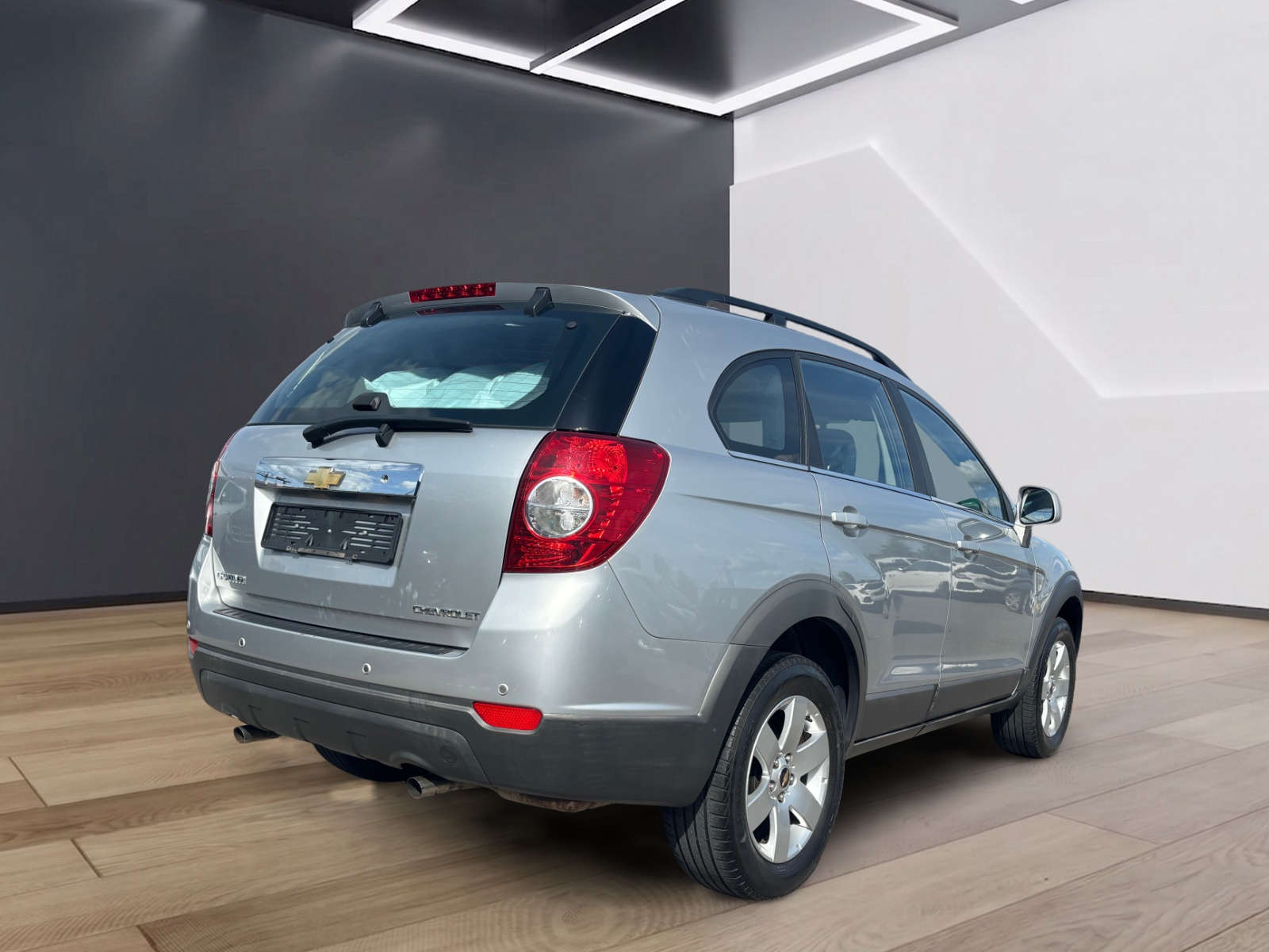 CHEVROLET Captiva 2.4 LT 4WD-image-3