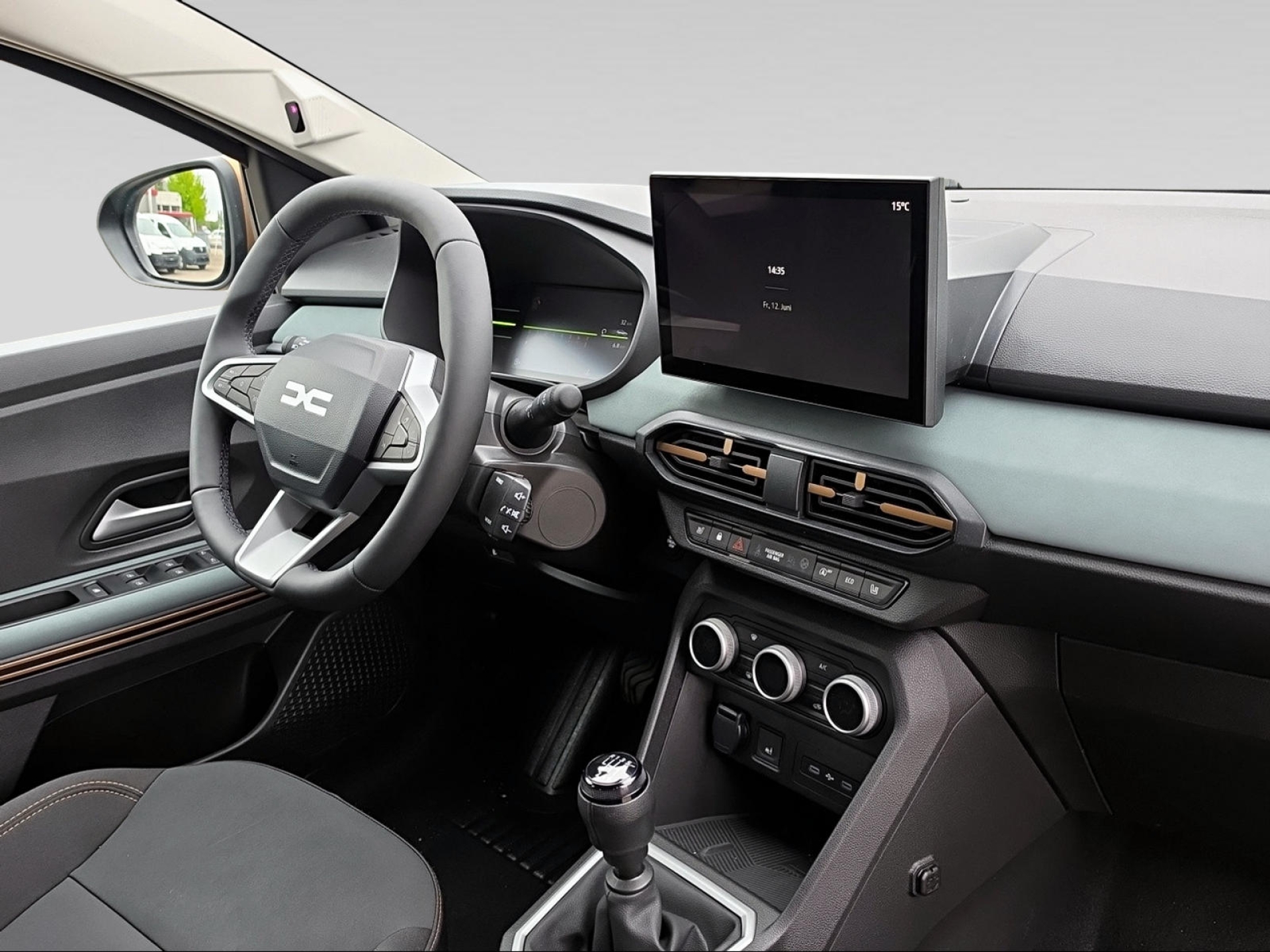 DACIA Sandero-image-8