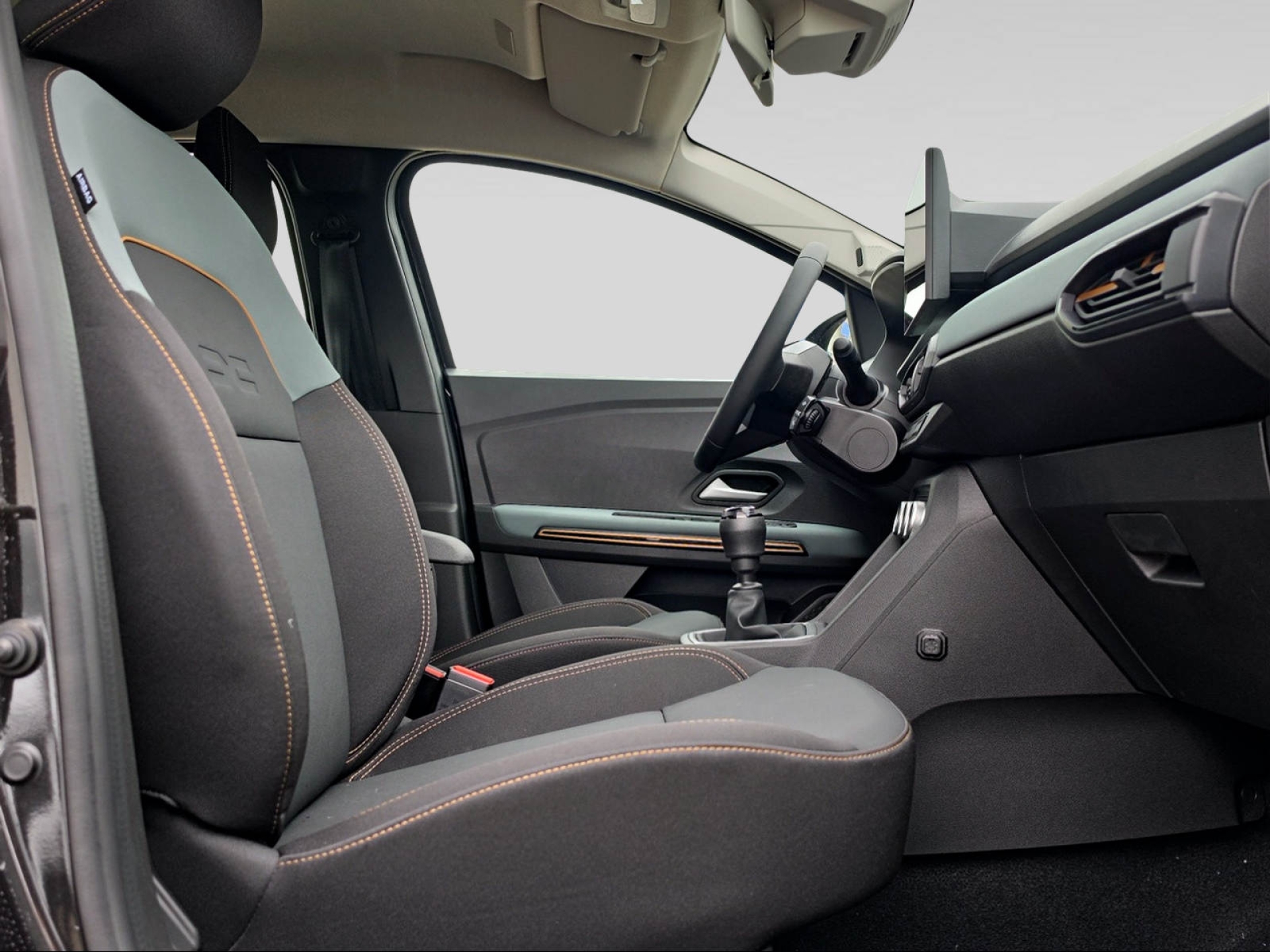 DACIA Sandero-image-10