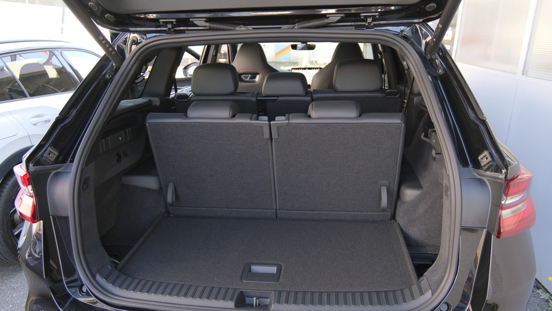 SKODA Kodiaq 2.0 TSI RS 4x4 " 7 Sitzplätze "-image-5