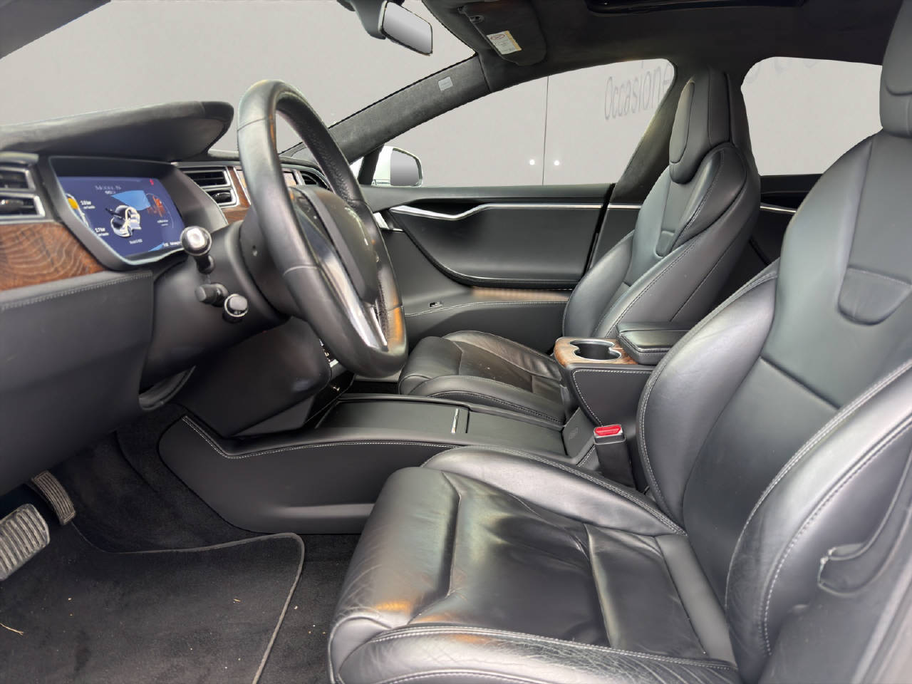 TESLA Model S 90 D-image-4