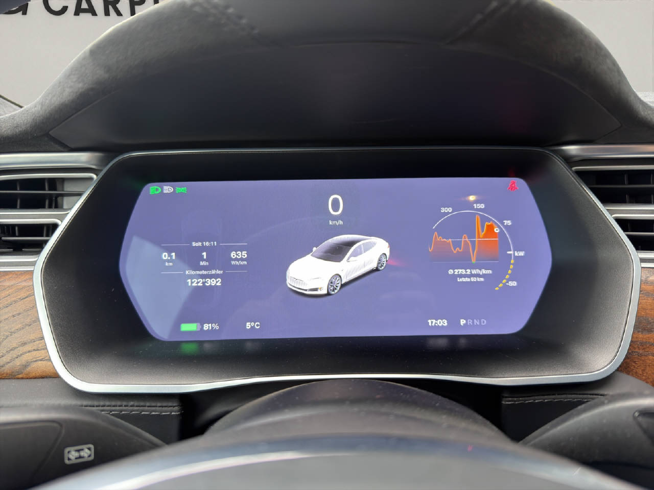 TESLA Model S 90 D-image-9