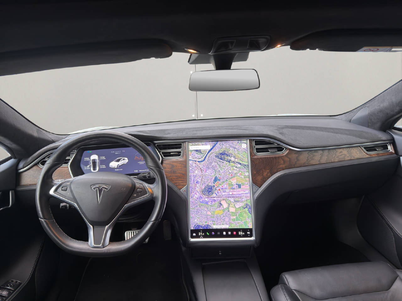 TESLA Model S 90 D-image-5