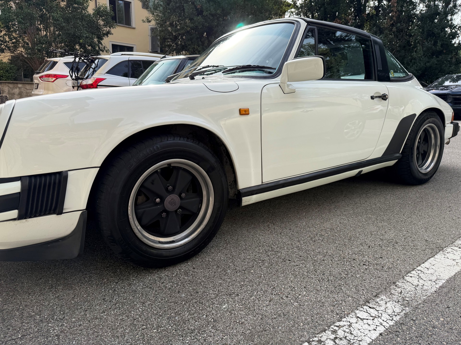 PORSCHE 3.0 SC Targa-image-1