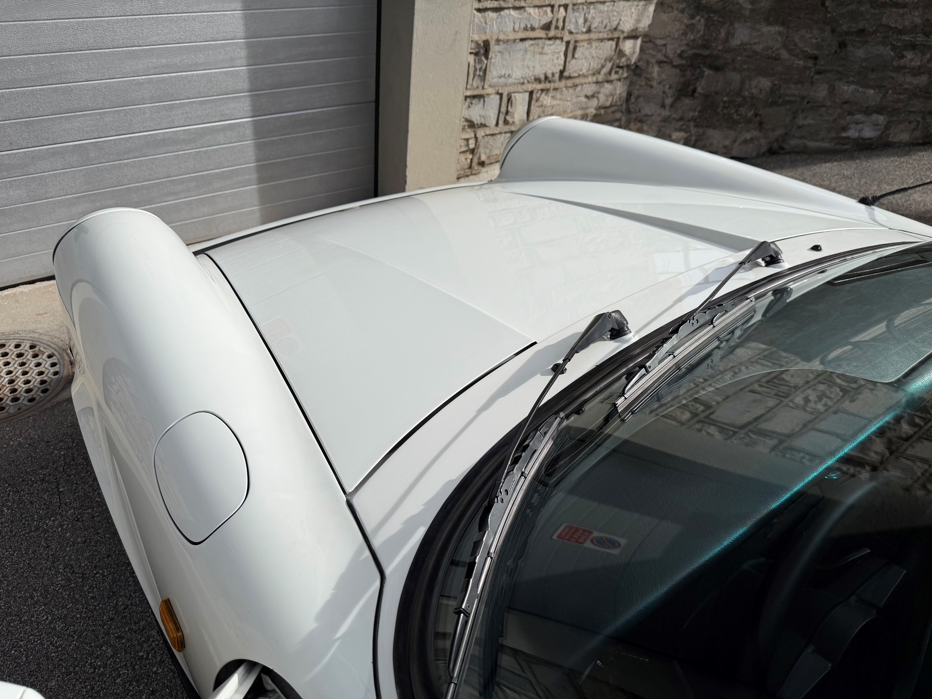 PORSCHE 3.0 SC Targa-image-13