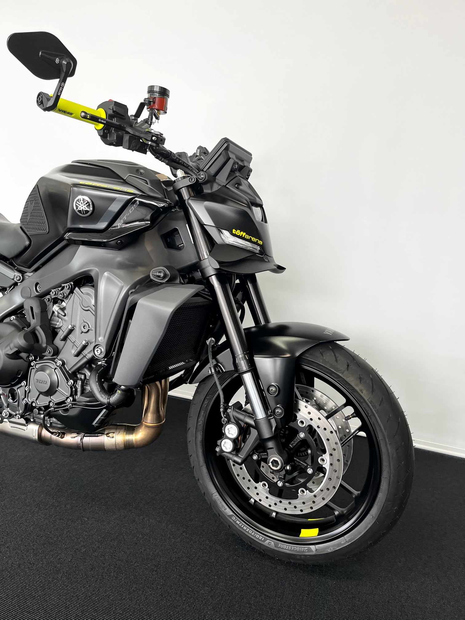 YAMAHA MT-09 Y-AMT-showroom-element-2