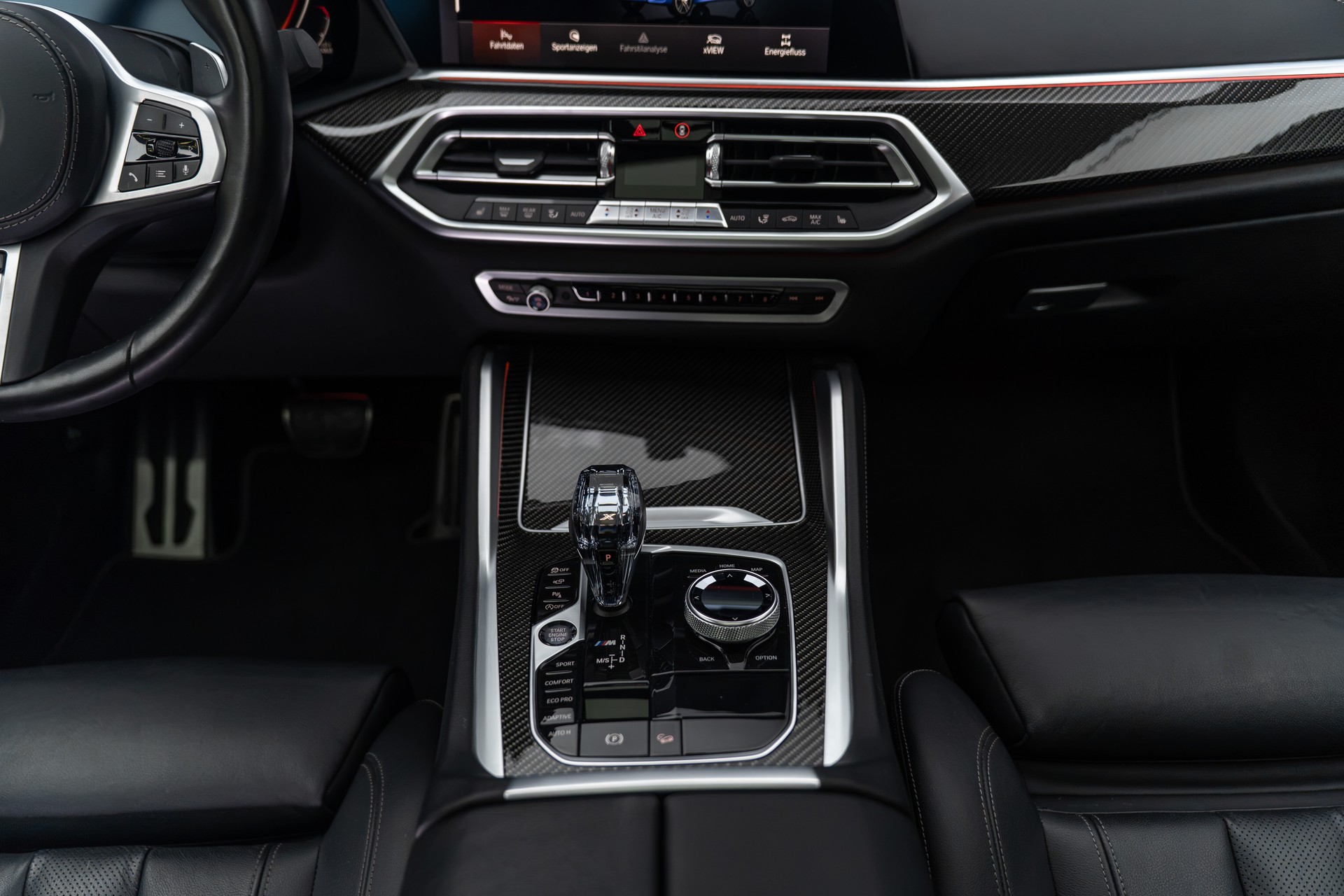 BMW X6 M50d-image-9
