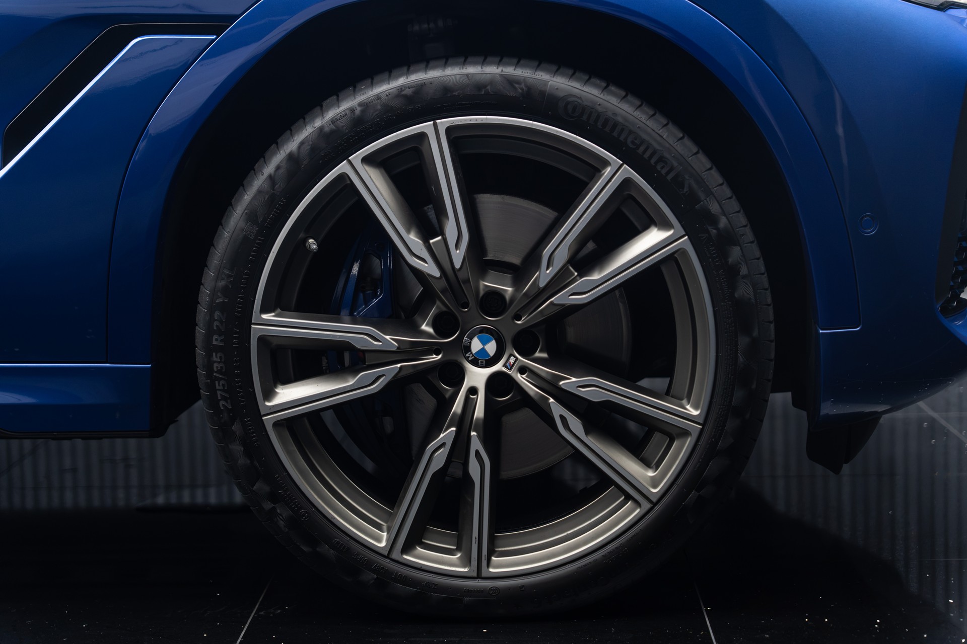BMW X6 M50d-image-21