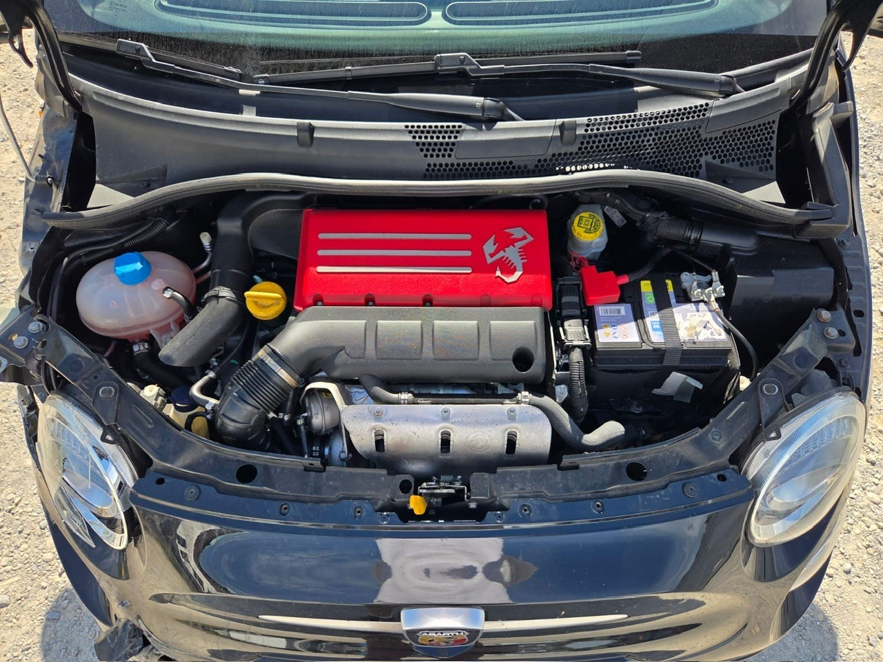 FIAT 595 1.4 16V Turbo Abarth Pista-image-14