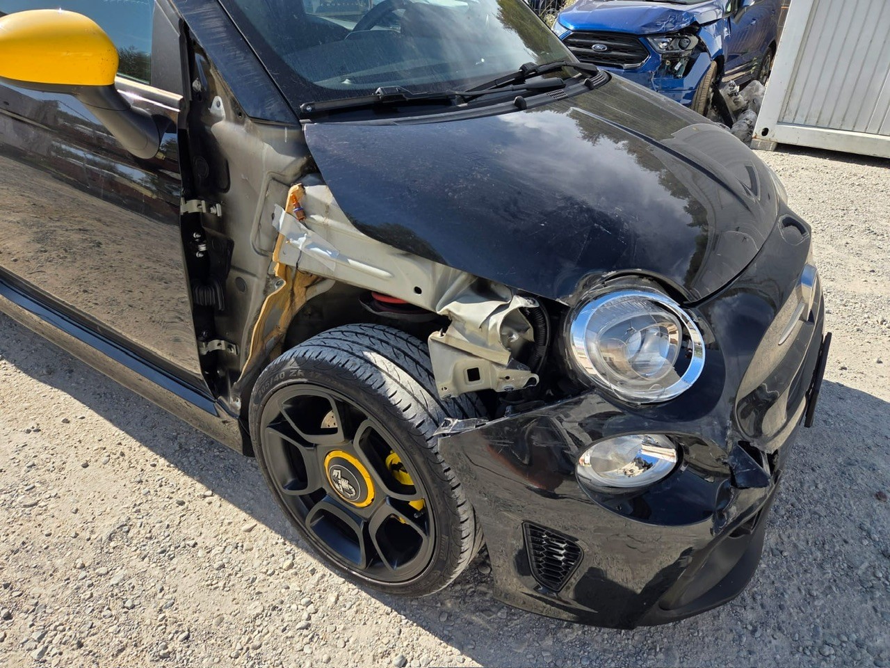 FIAT 595 1.4 16V Turbo Abarth Pista-image-3