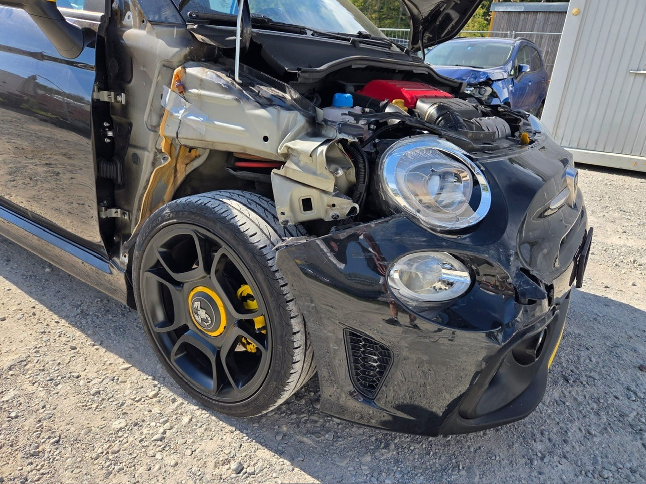 FIAT 595 1.4 16V Turbo Abarth Pista-image-4