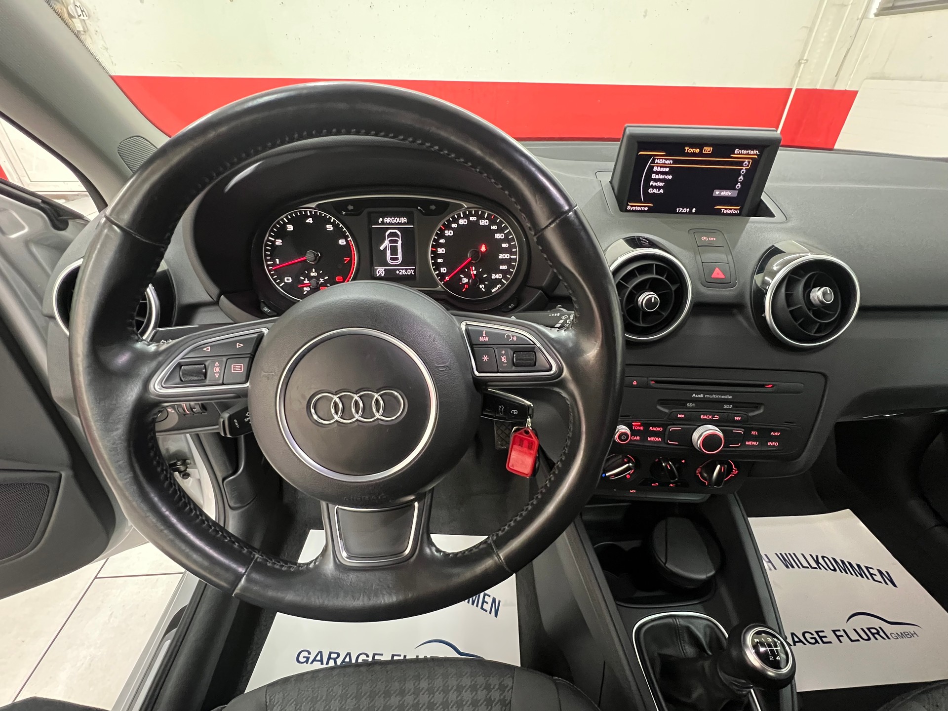 AUDI A1 1.2 TFSI Ambition-image-8