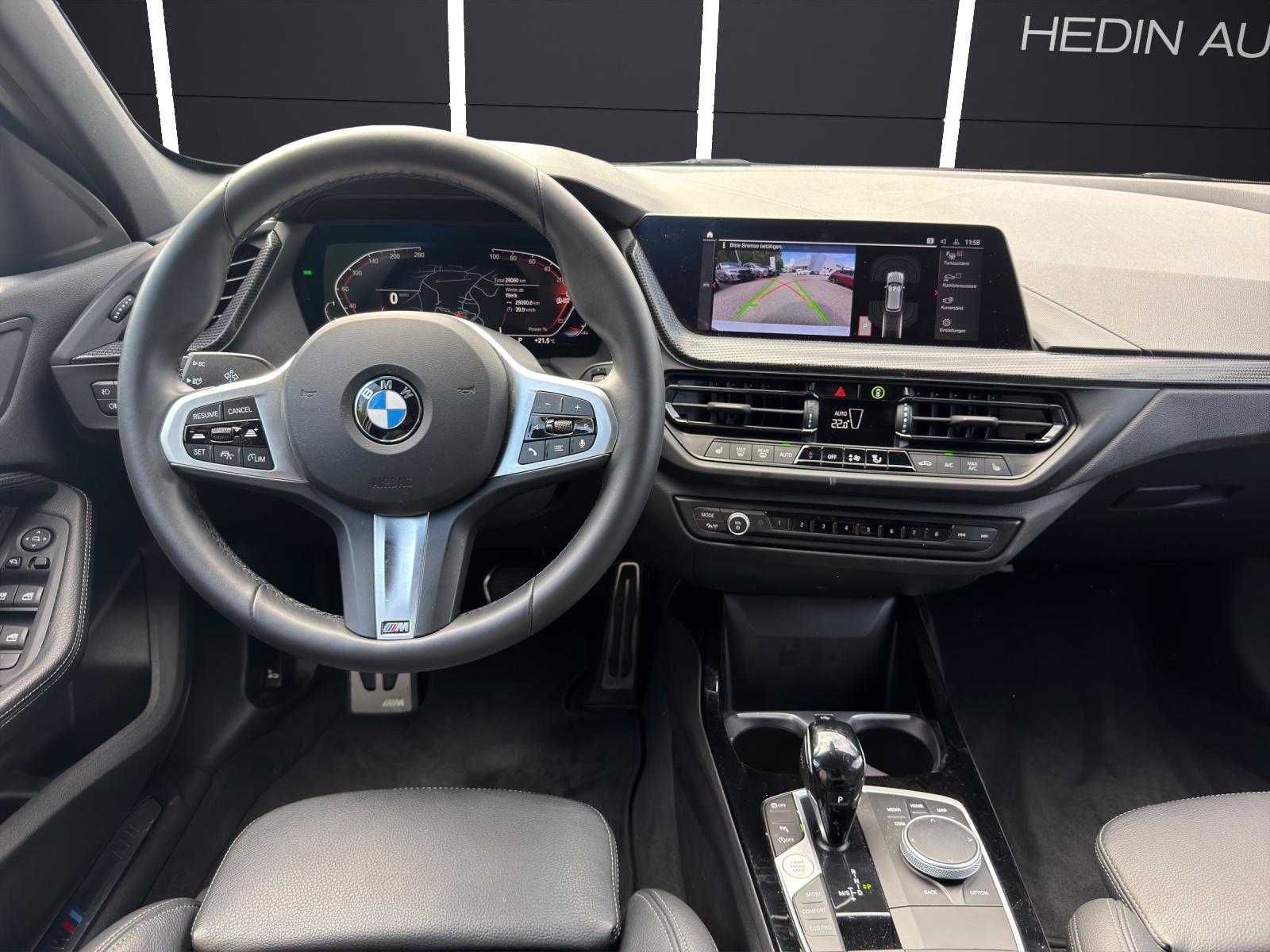 BMW 1er Reihe F40 118i-image-11