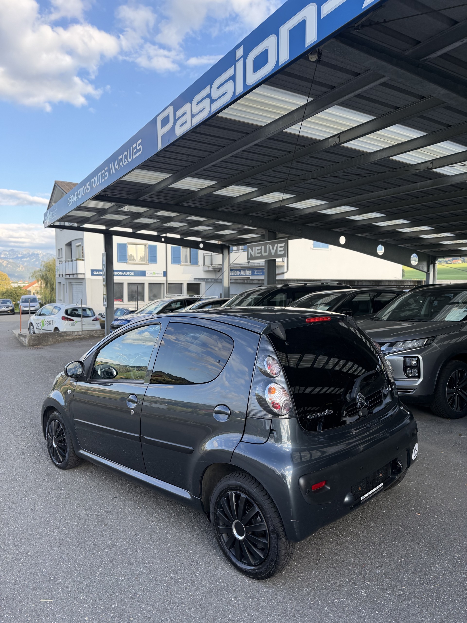 CITROEN C1 1.0i Exclusive EGS-image-1