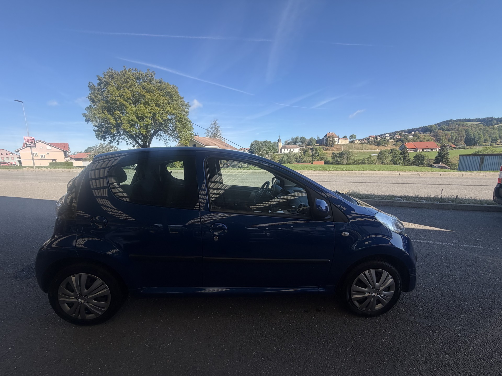 CITROEN C1 1.0i Exclusive EGS-image-4