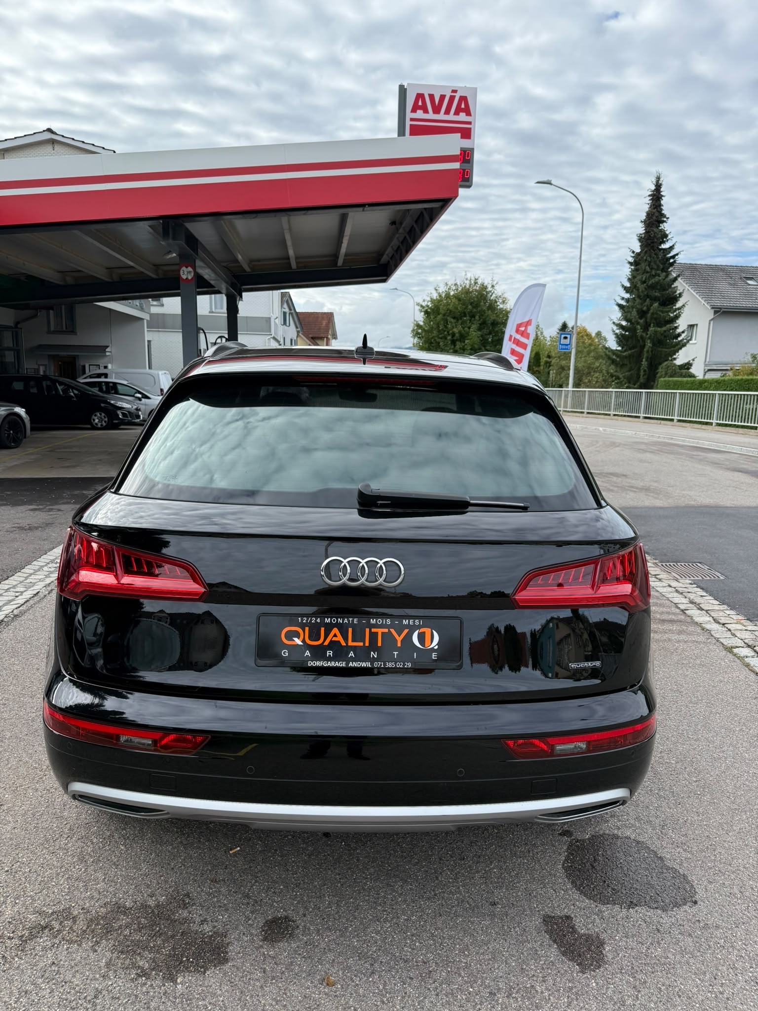 AUDI Q5 2.0 TDI sport quattro S-tronic-image-2
