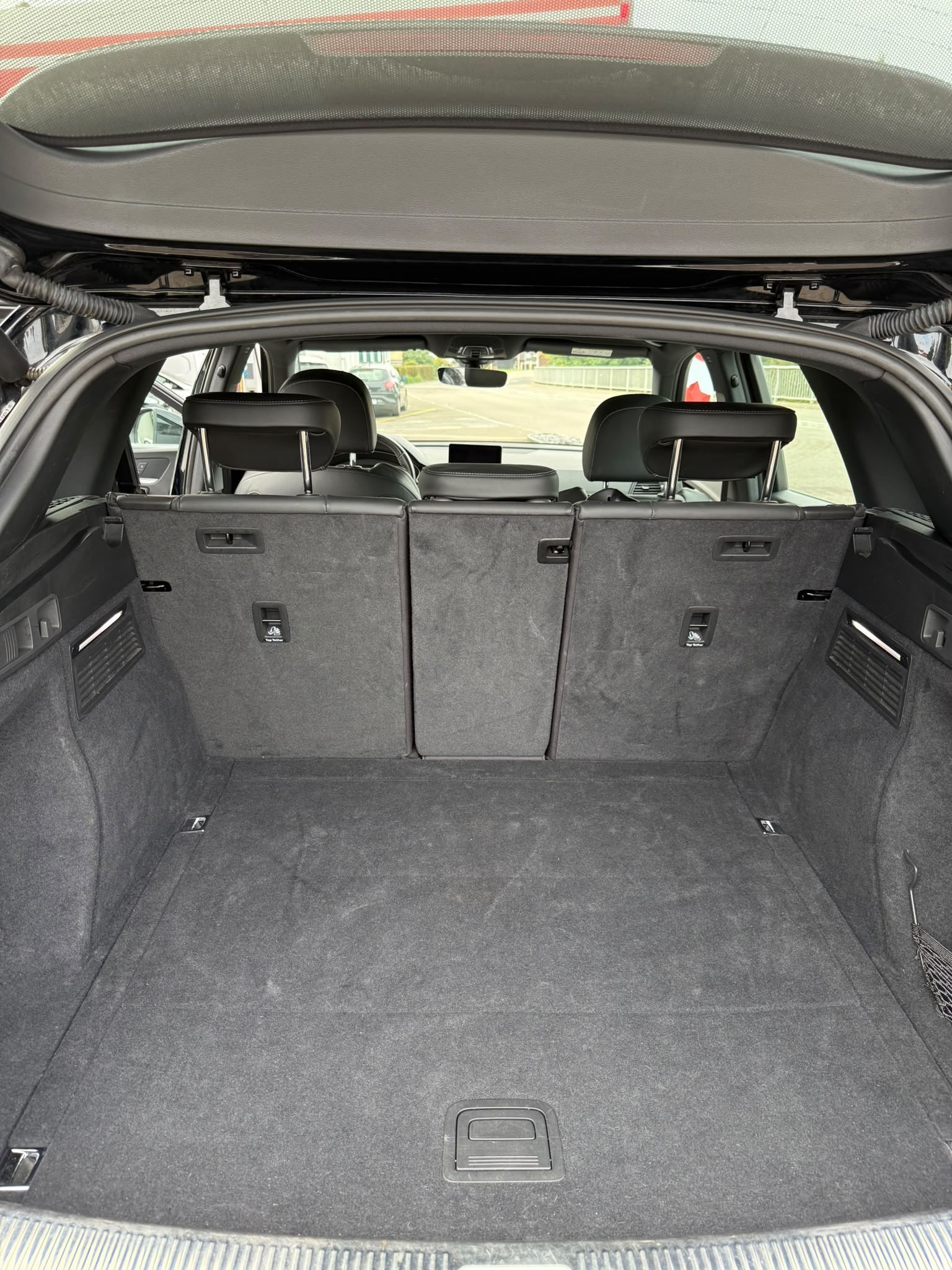 AUDI Q5 2.0 TDI sport quattro S-tronic-image-12