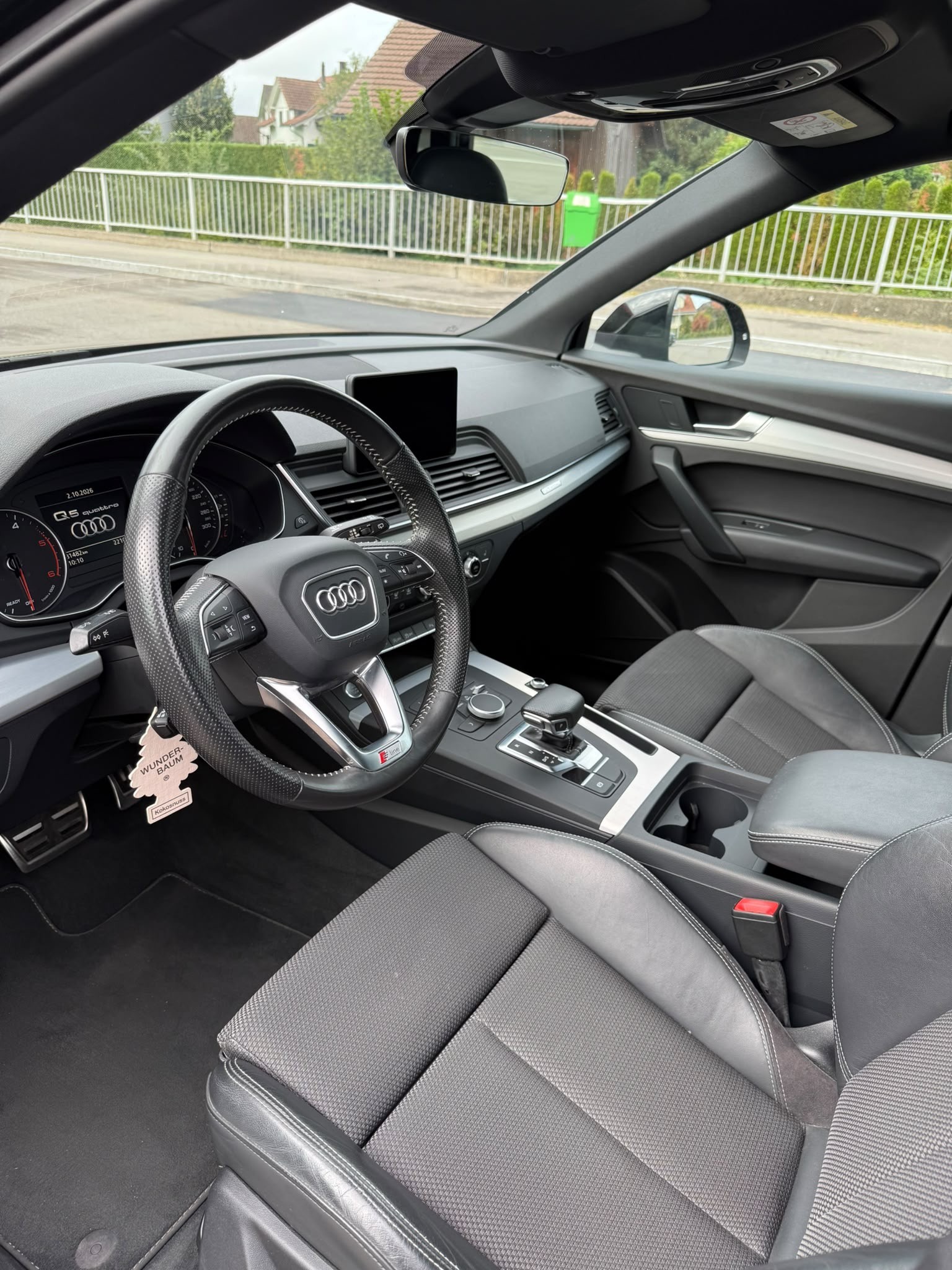 AUDI Q5 2.0 TDI sport quattro S-tronic-image-6