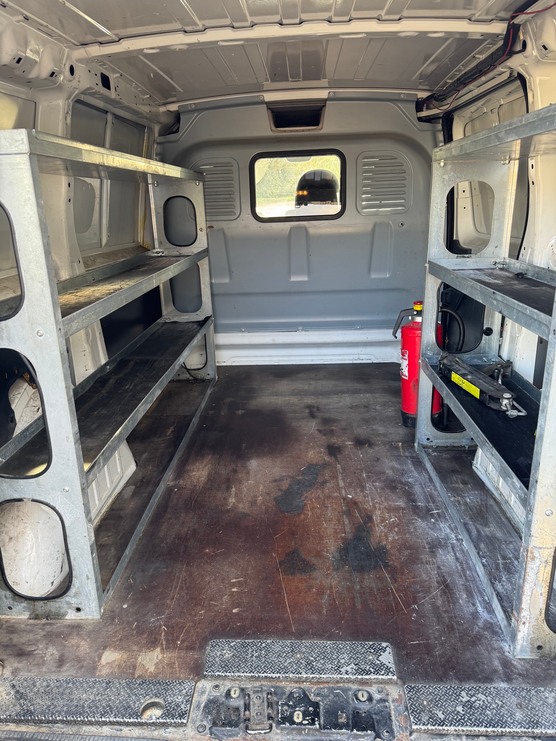 PEUGEOT Expert 2.0 HDi 229 L1H1-image-10
