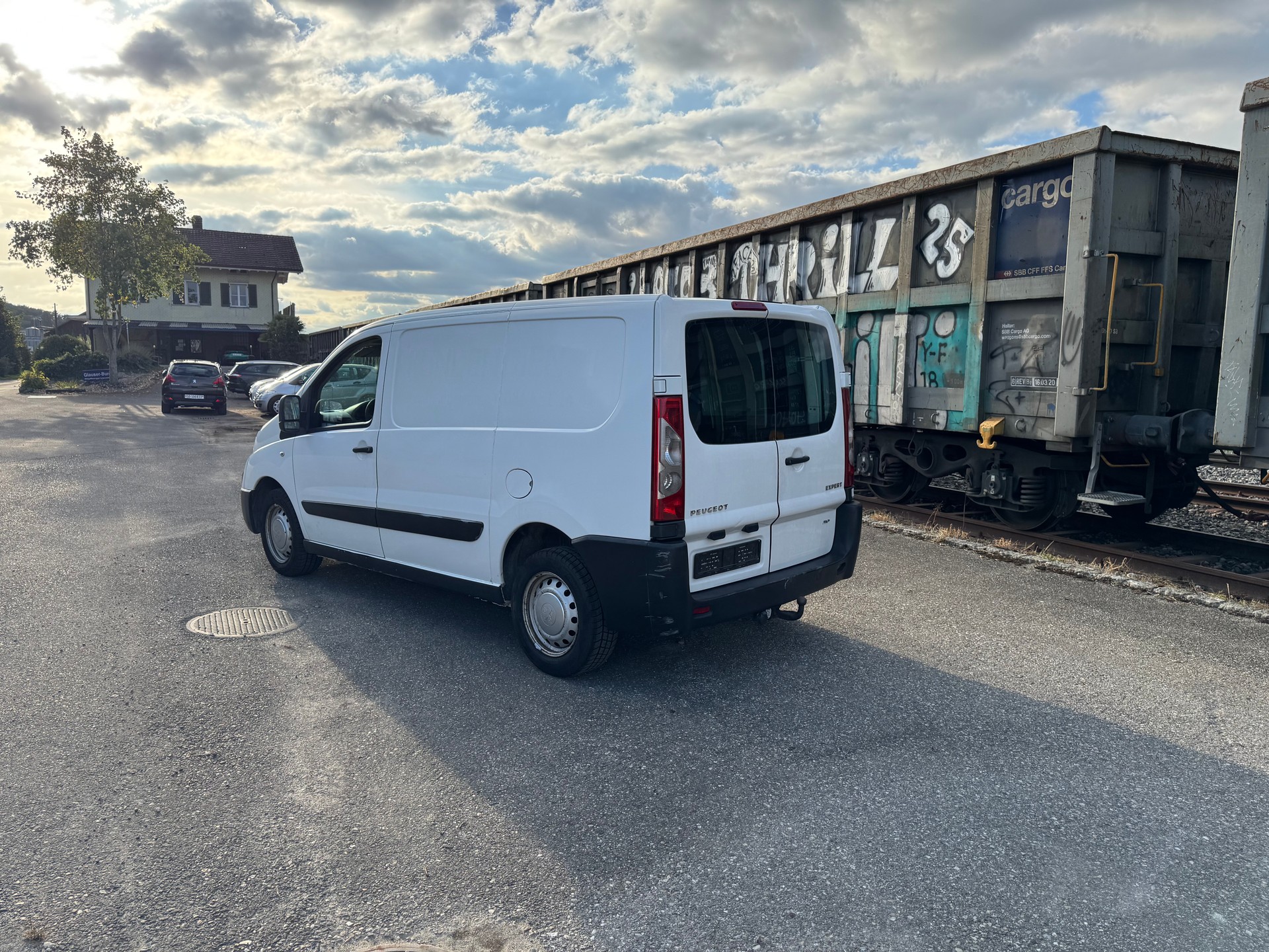 PEUGEOT Expert 2.0 HDi 229 L1H1-image-4