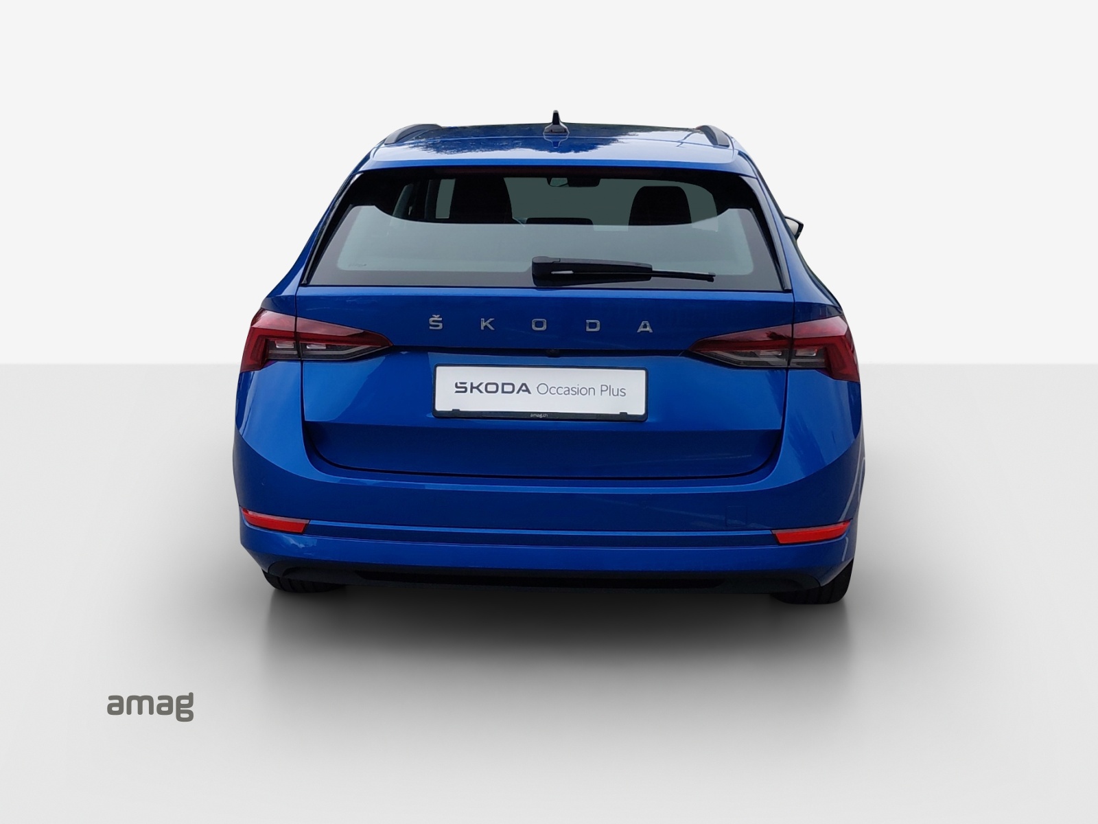 SKODA Octavia Combi 2.0 TDI DSG Style 4x4-image-3