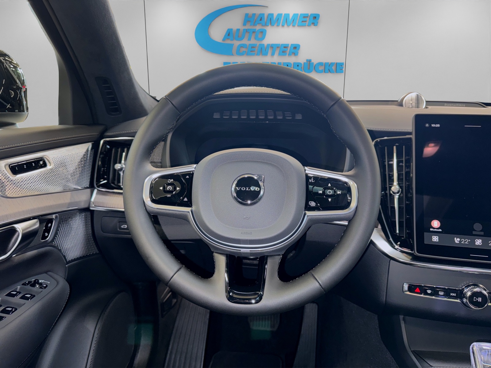 VOLVO XC90 2.0 B5 MH Ultra Dark AWD-image-10