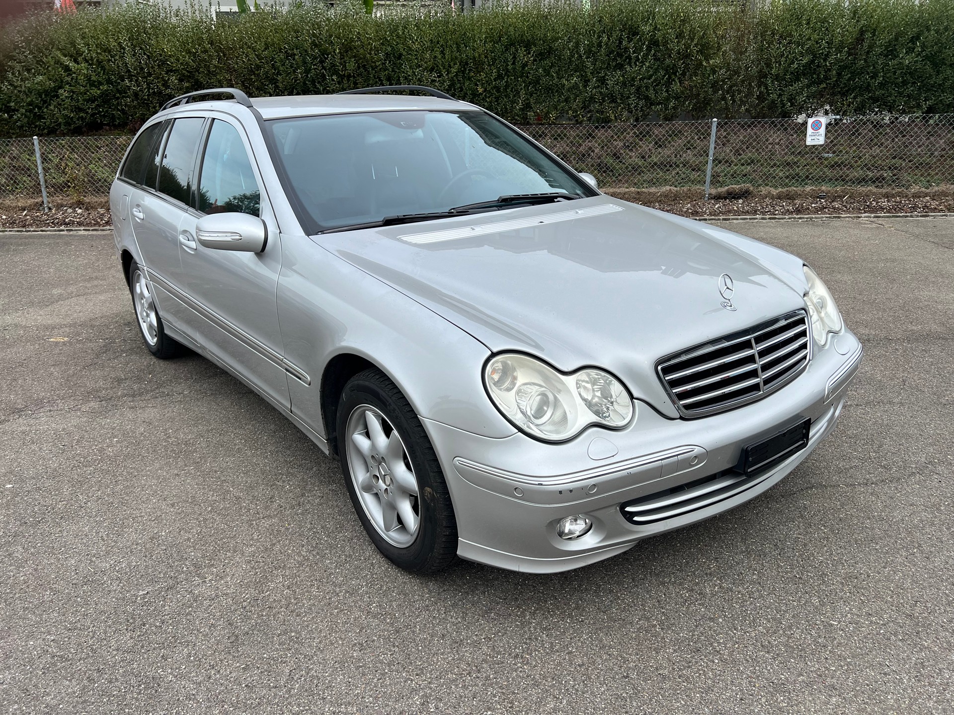 MERCEDES-BENZ C 240 Avantgarde 4Matic Automatic-image-1