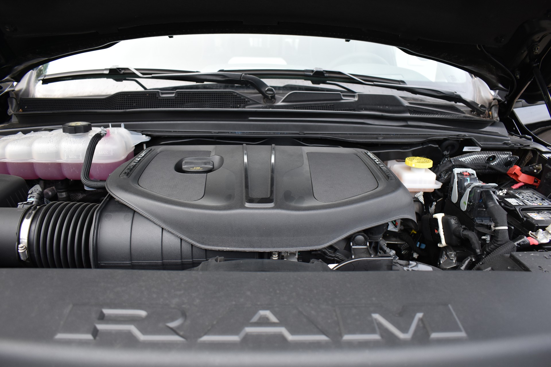 DODGE DODGE Ram 1500 Laramie Hurricane 3.0L Twin Turbo-image-14