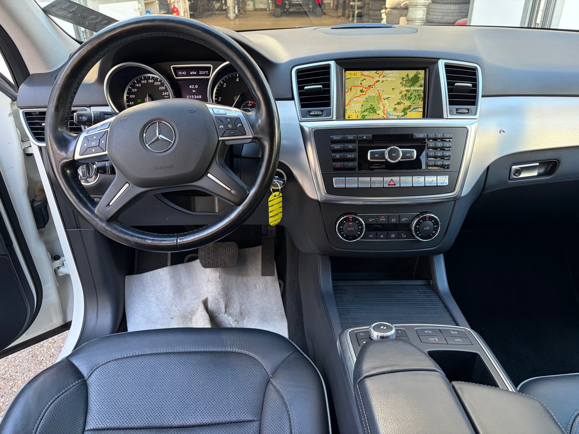 MERCEDES-BENZ ML 350 BlueTEC Edition 4Matic 7G-Tronic. AHK 3.500 kg-image-5