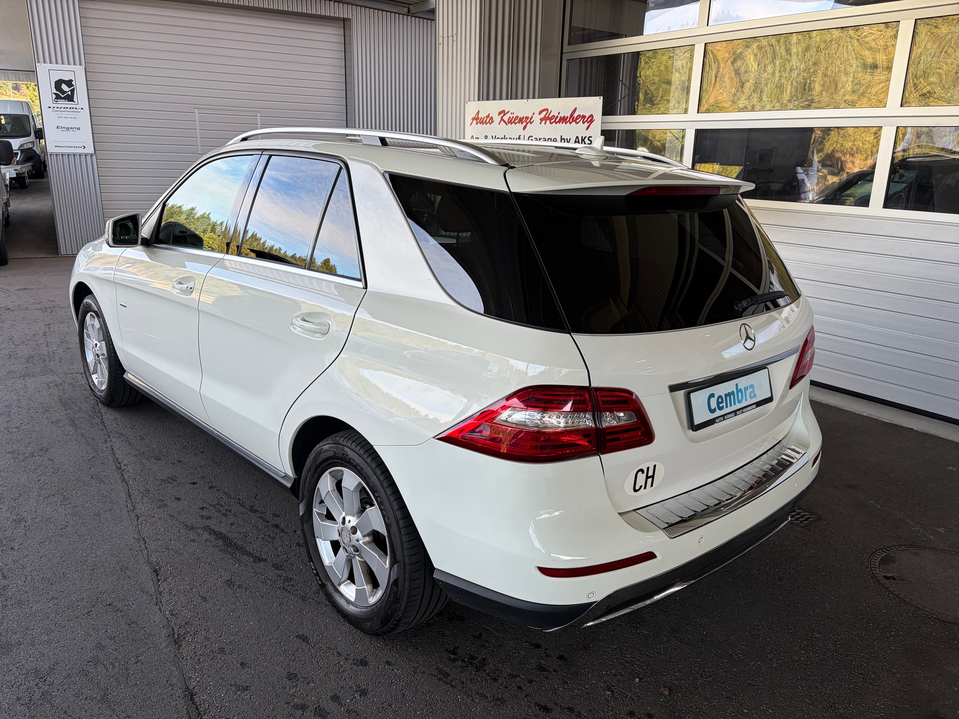 MERCEDES-BENZ ML 350 BlueTEC Edition 4Matic 7G-Tronic. AHK 3.500 kg-image-2