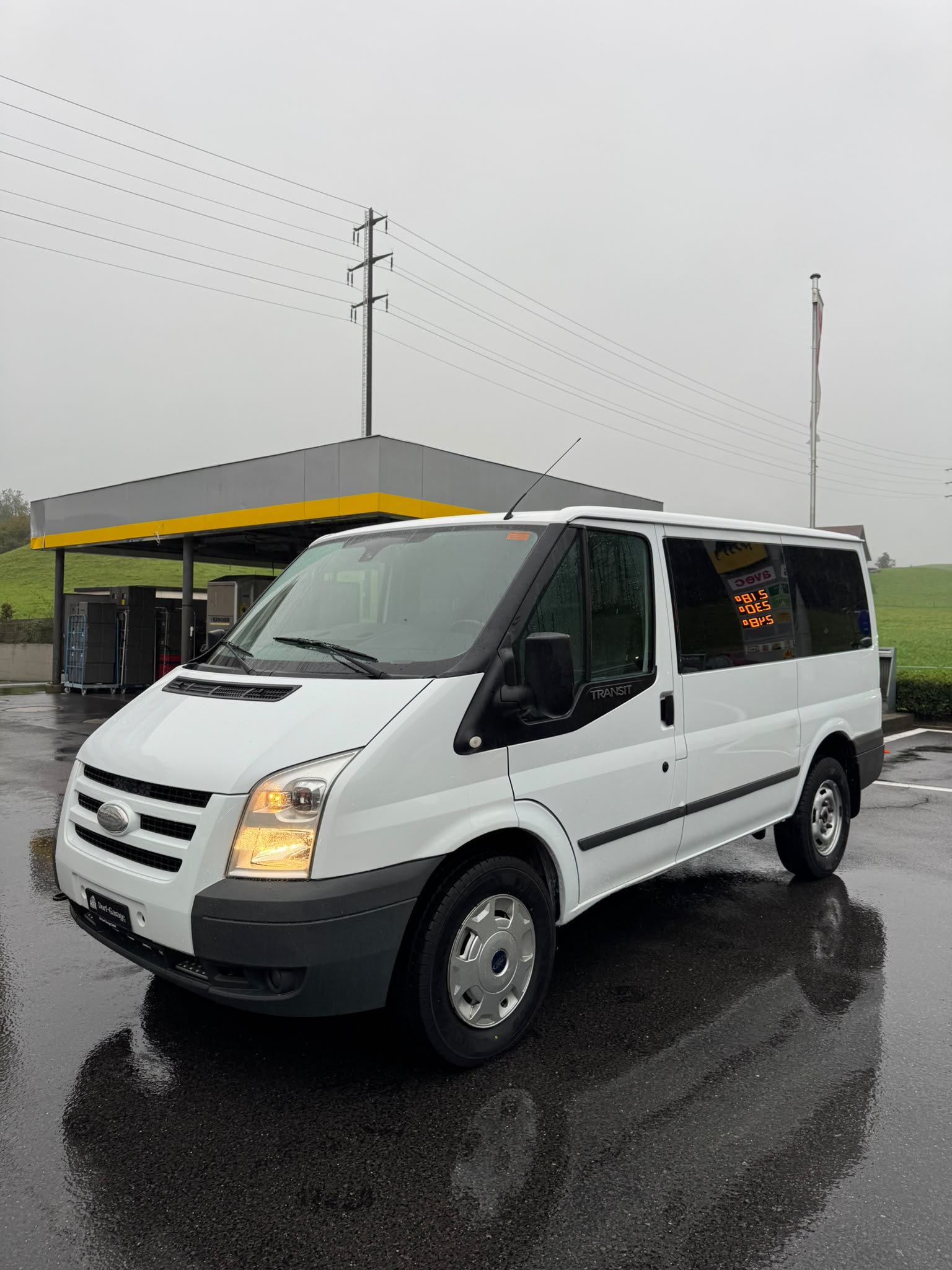 FORD Transit 2.4 TDCi 330 S 4x4 Limited-image-2