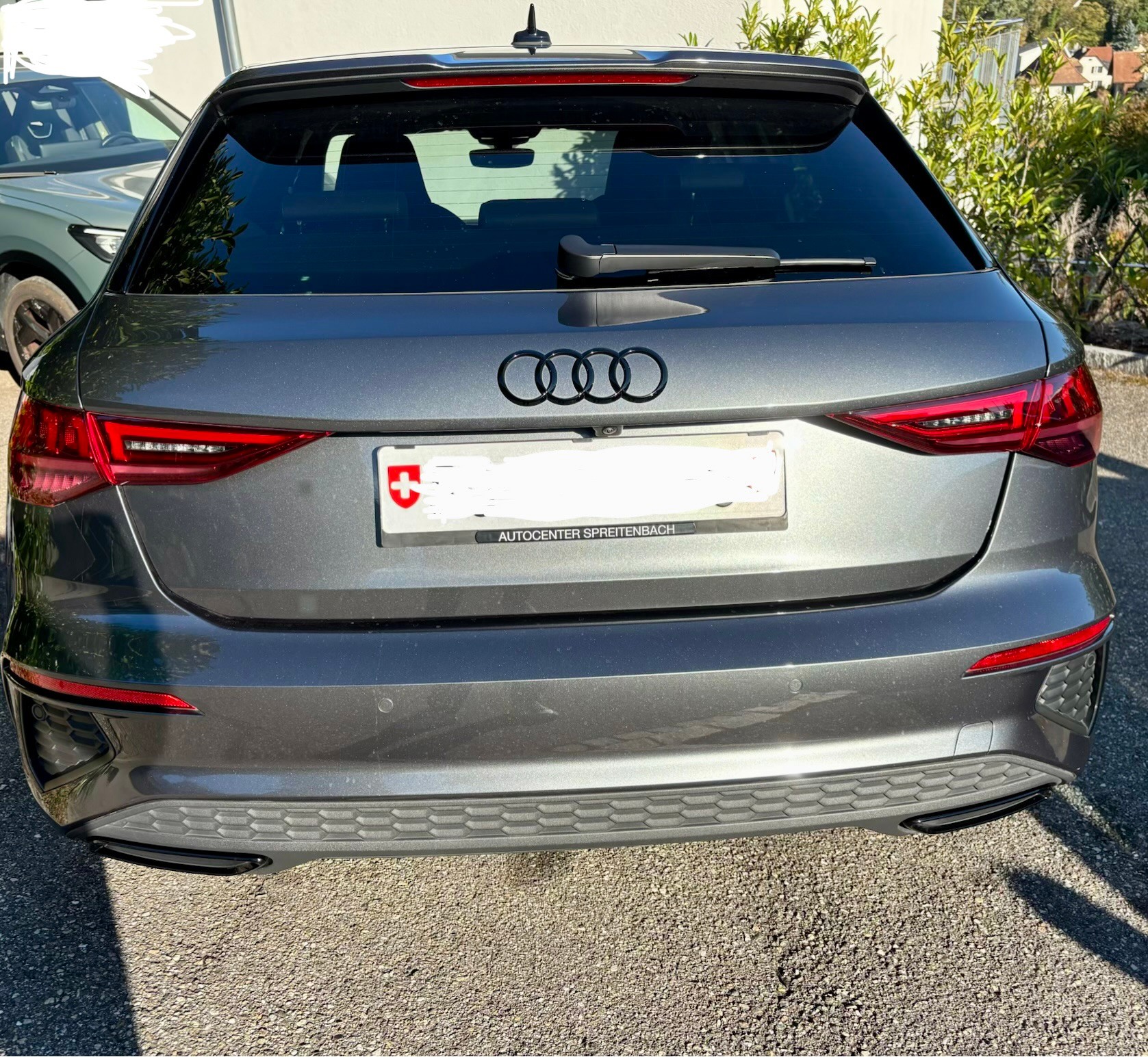 Car photo