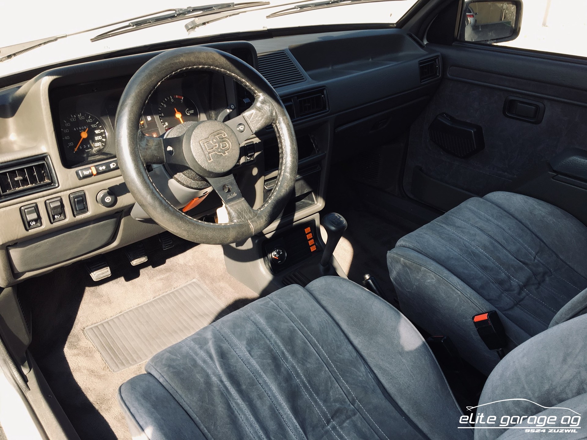 FORD Escort 1600 RSi-image-11