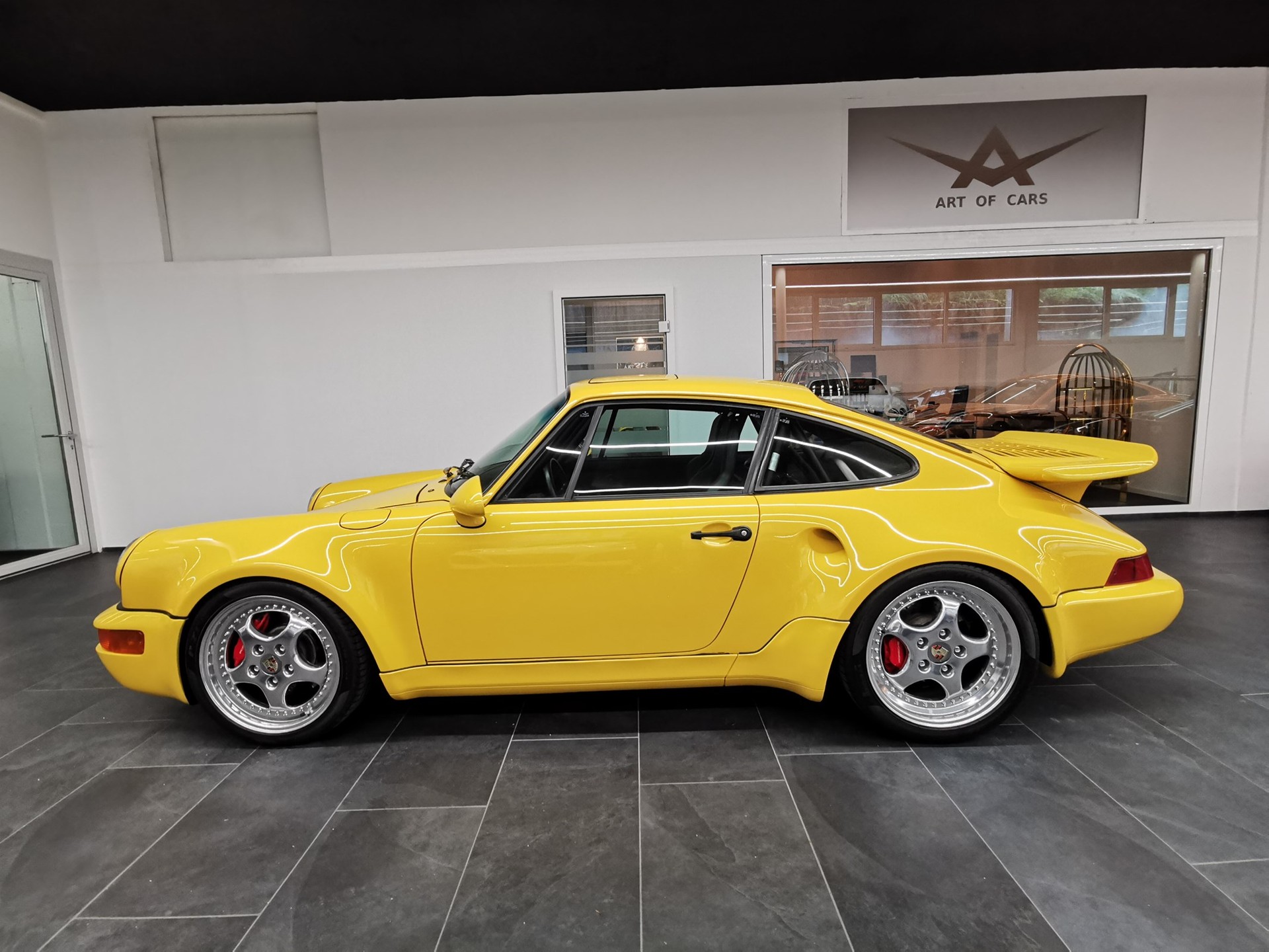 PORSCHE 911 Turbo II 3.3 Turbo S Leichtbau-image-3