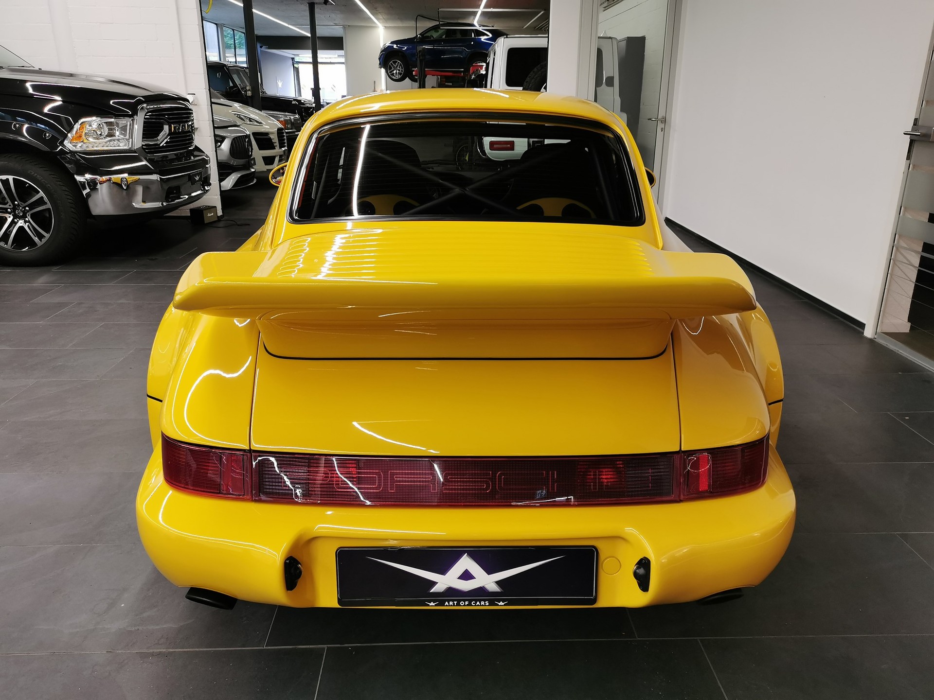 PORSCHE 911 Turbo II 3.3 Turbo S Leichtbau-image-5