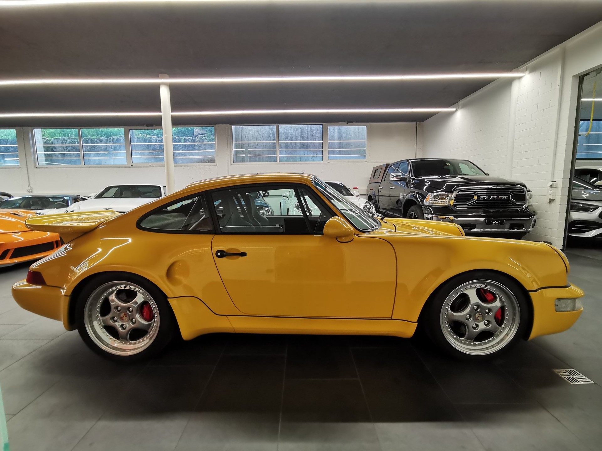 PORSCHE 911 Turbo II 3.3 Turbo S Leichtbau-image-7