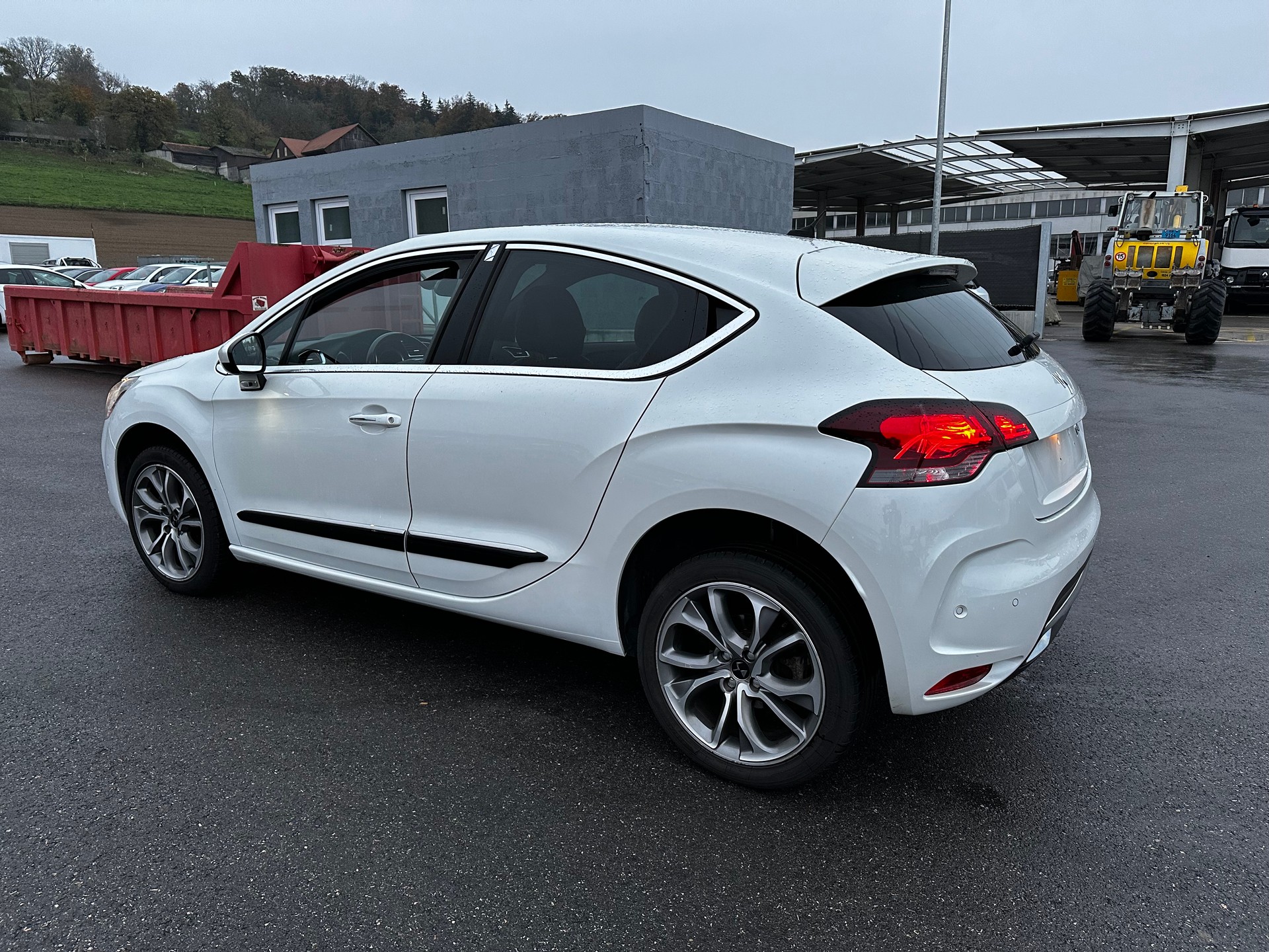 DS AUTOMOBILES 2.0 HDI SPORT CHIC-image-11