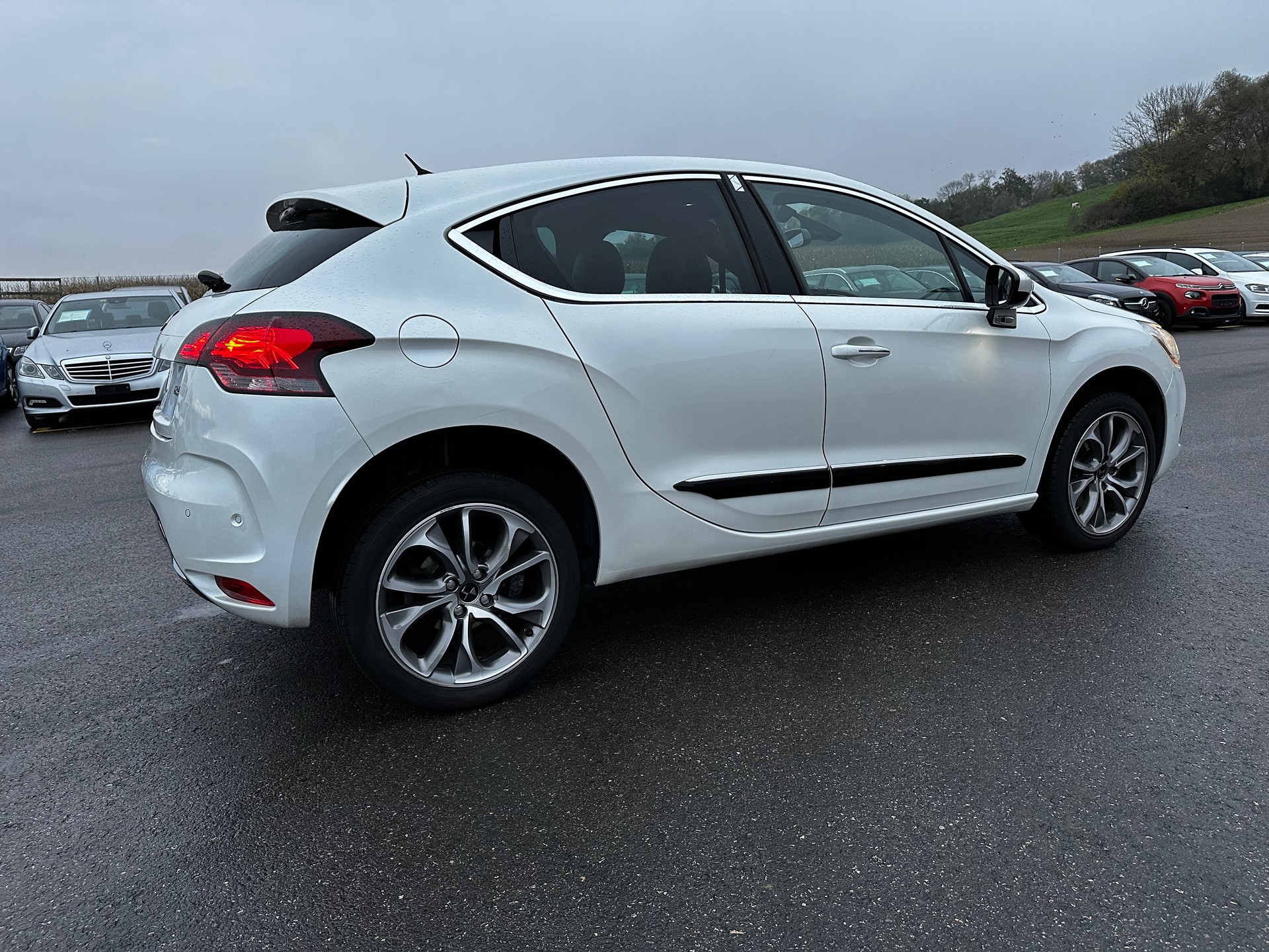 DS AUTOMOBILES 2.0 HDI SPORT CHIC-image-14