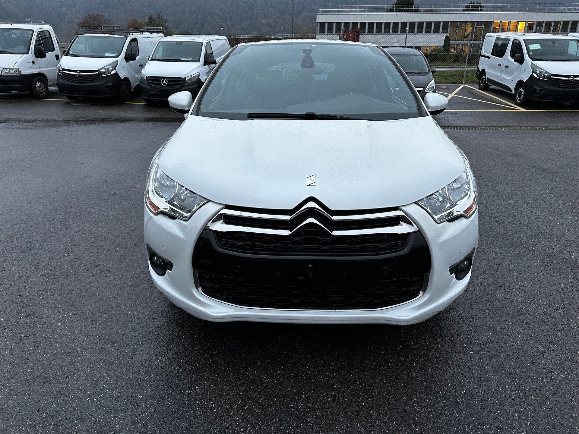 DS AUTOMOBILES 2.0 HDI SPORT CHIC-image-7