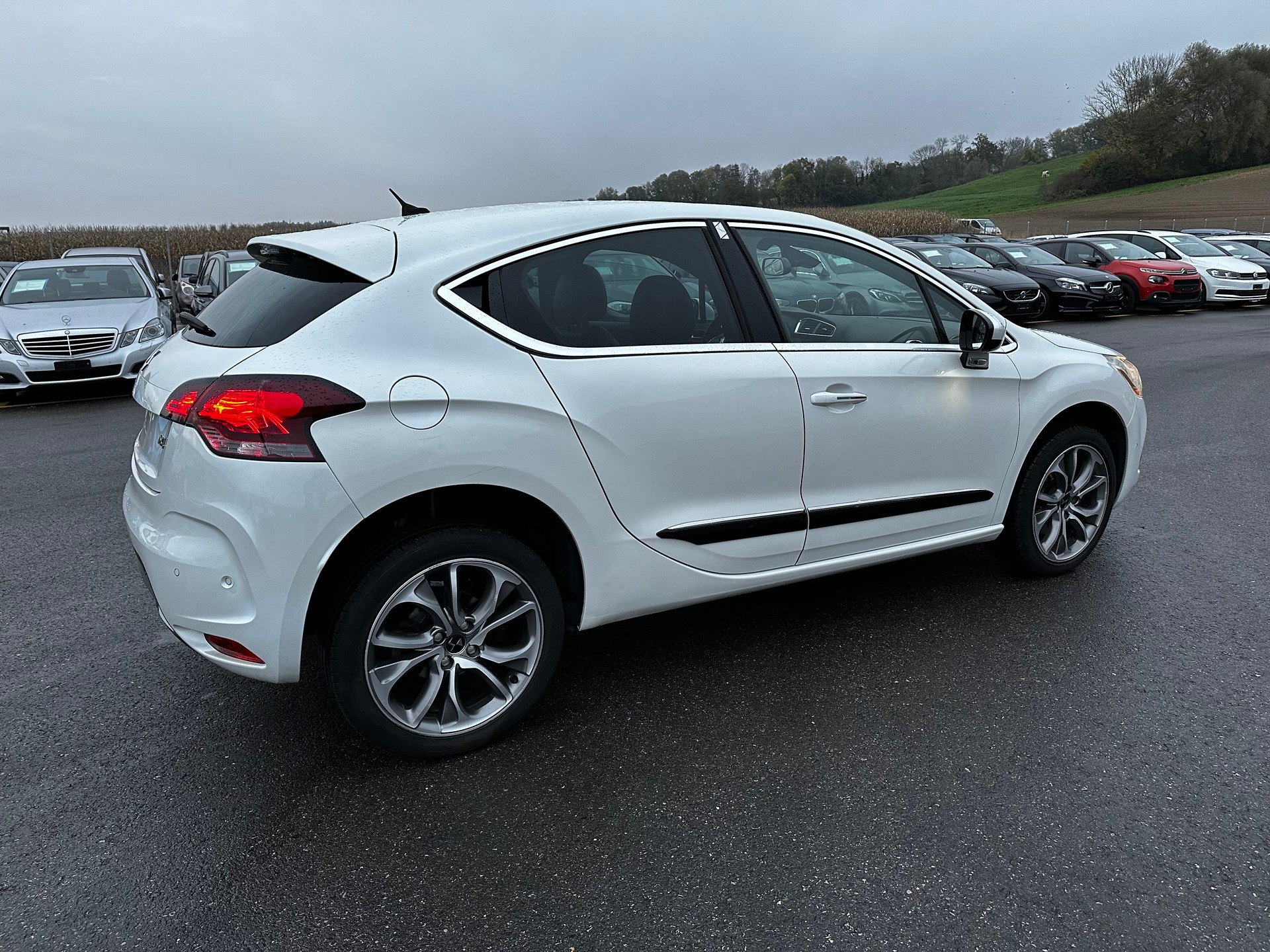 DS AUTOMOBILES 2.0 HDI SPORT CHIC-image-15