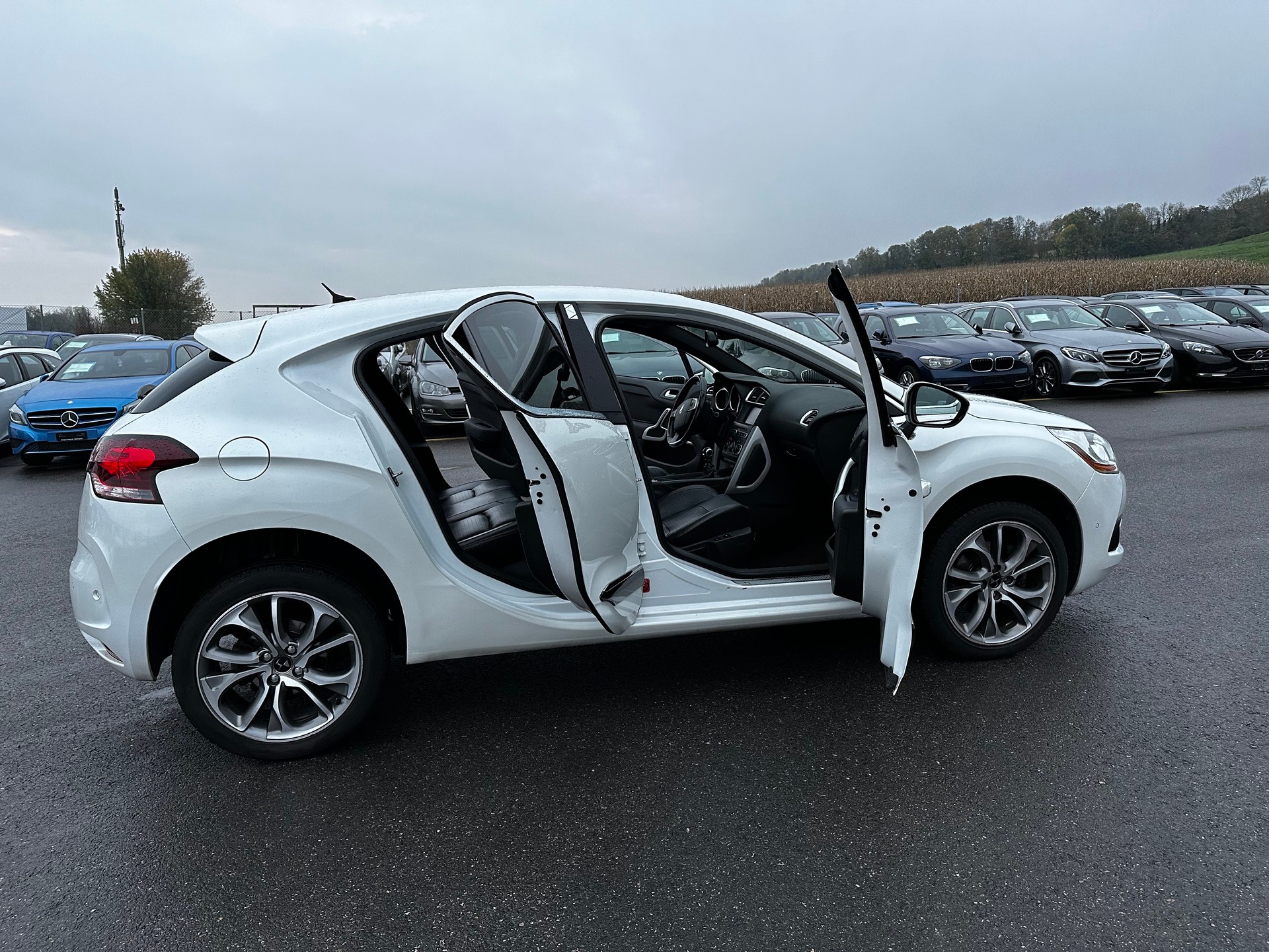 DS AUTOMOBILES 2.0 HDI SPORT CHIC-image-0