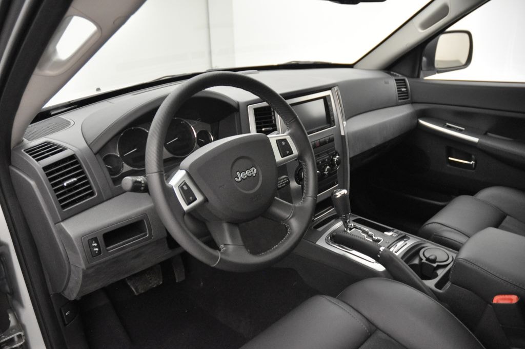 JEEP Grand Cherokee 3.0 CRD STD-image-8
