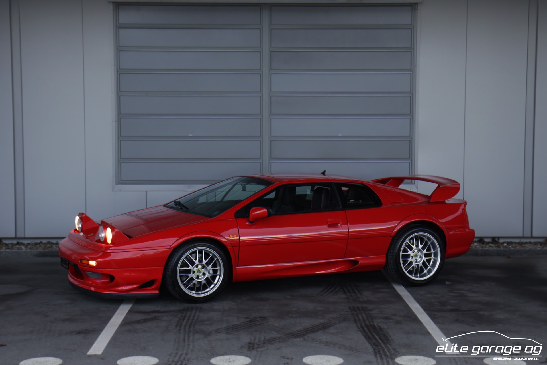 LOTUS Esprit 3.5 V8 LIEBHABERFAHRZEUG MIT ZERTIFIKAT