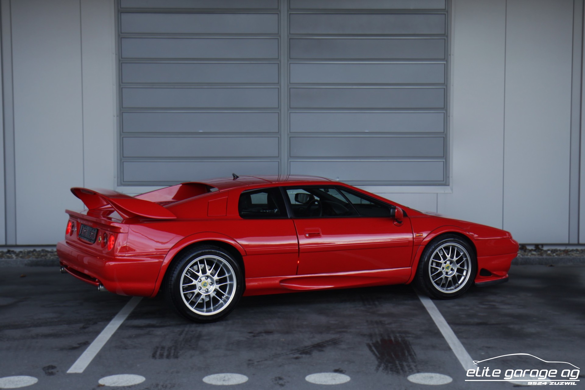 LOTUS Esprit 3.5 V8 LIEBHABERFAHRZEUG MIT ZERTIFIKAT-image-4
