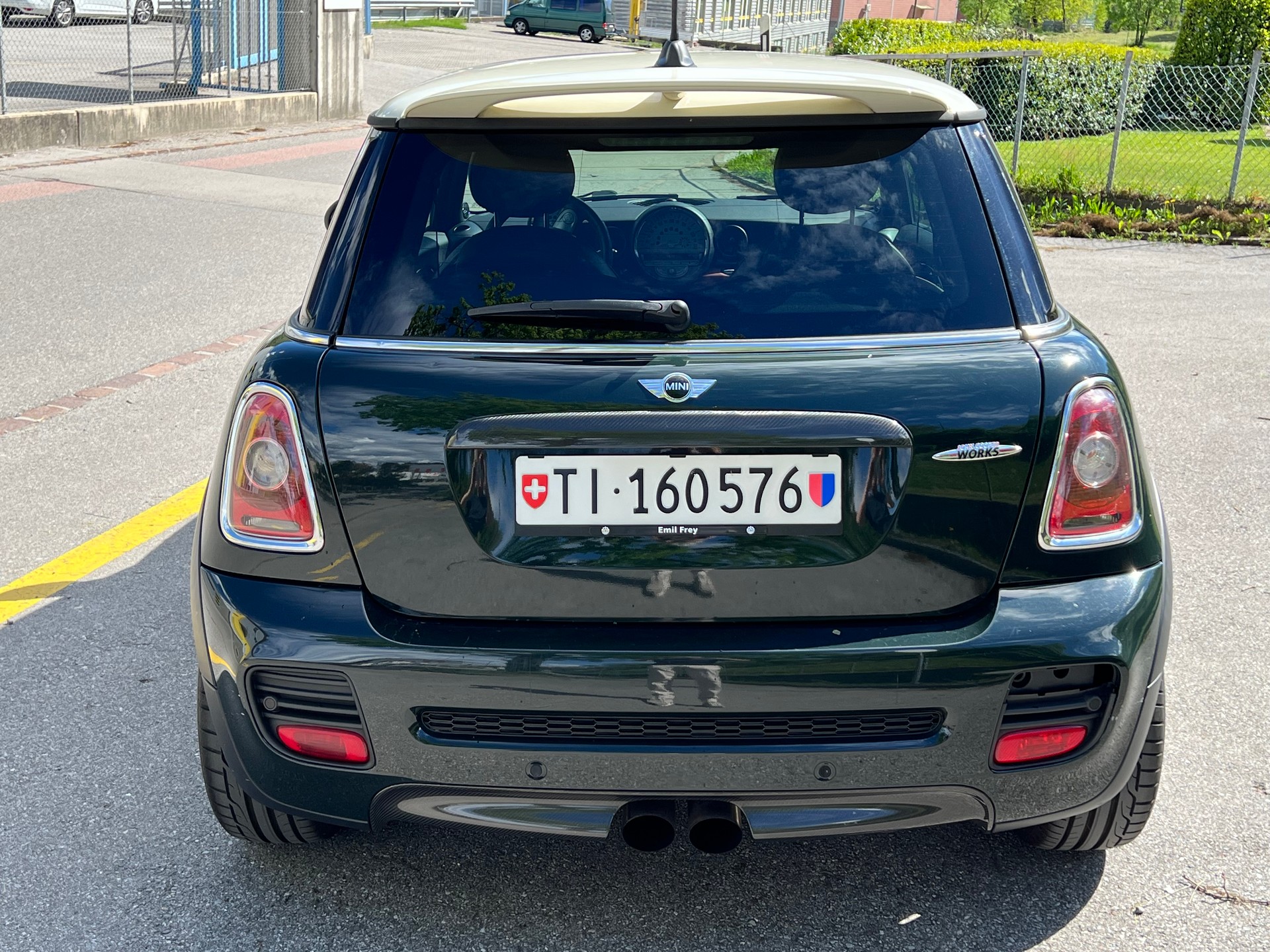 MINI Cooper John Cooper Works World Championship 50-image-1