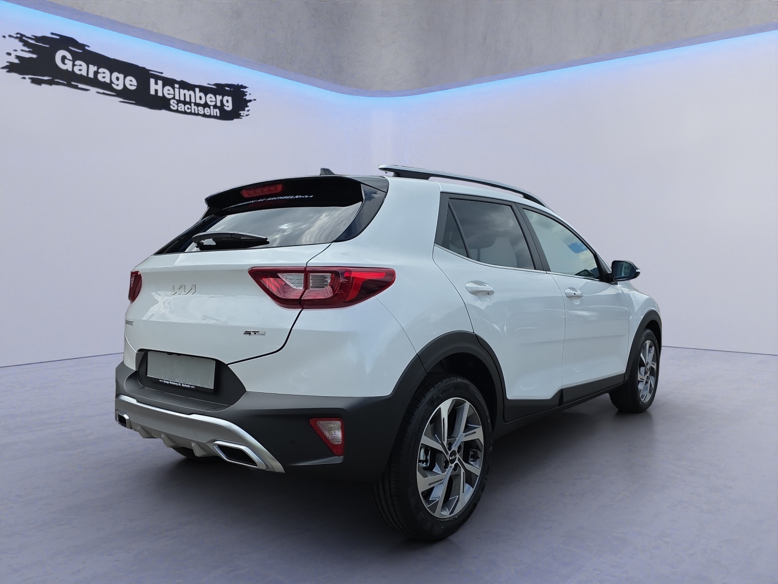 KIA Stonic 1.0 T-GDi GT-Line-image-4