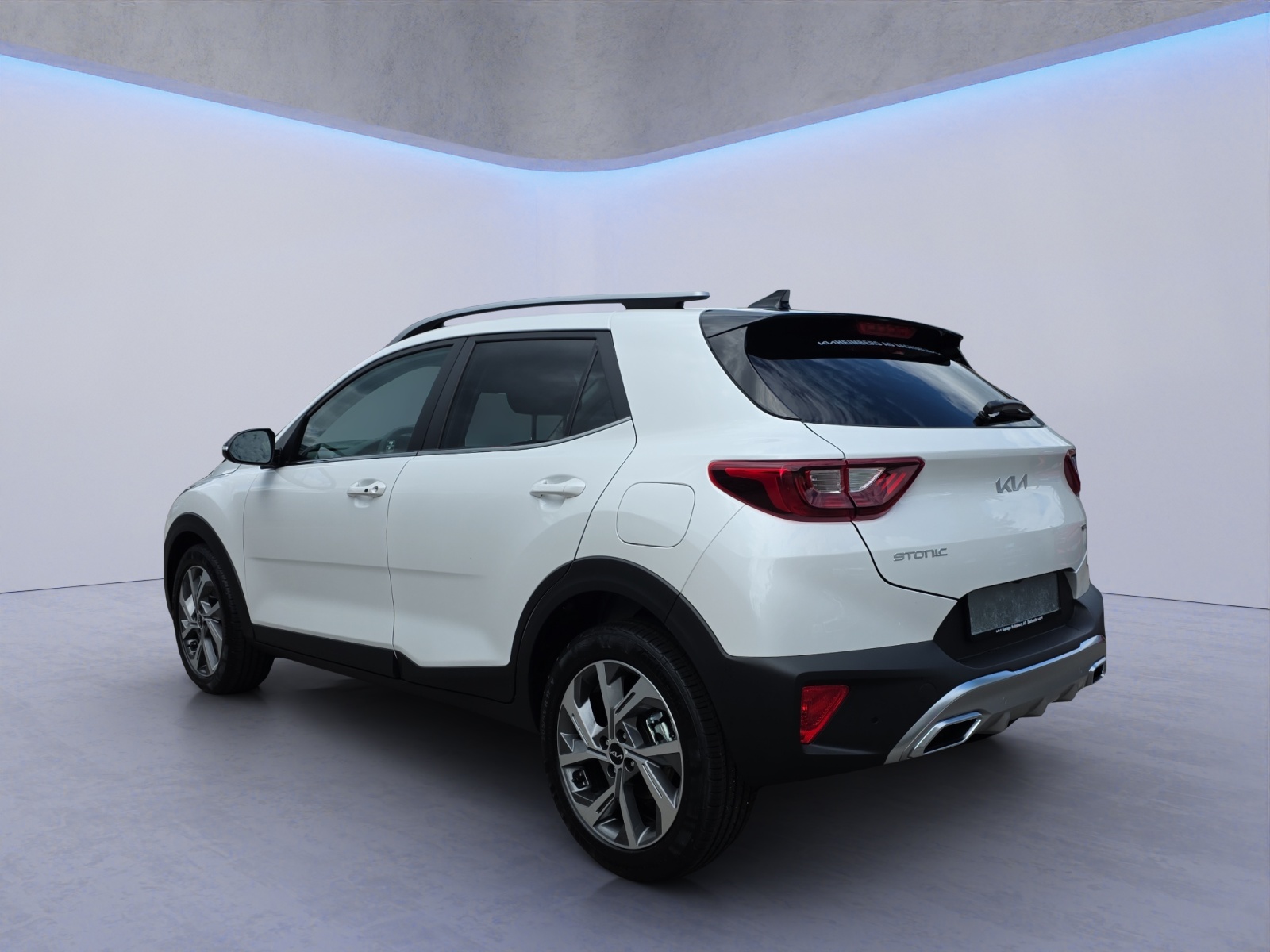 KIA Stonic 1.0 T-GDi GT-Line-image-2