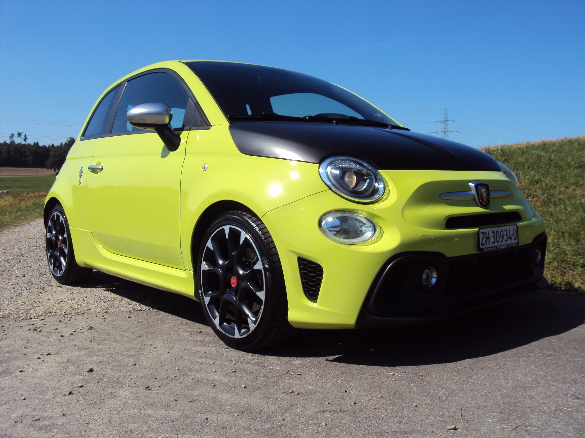 FIAT 595 1.4 16V Turbo Abarth Pista-image-0