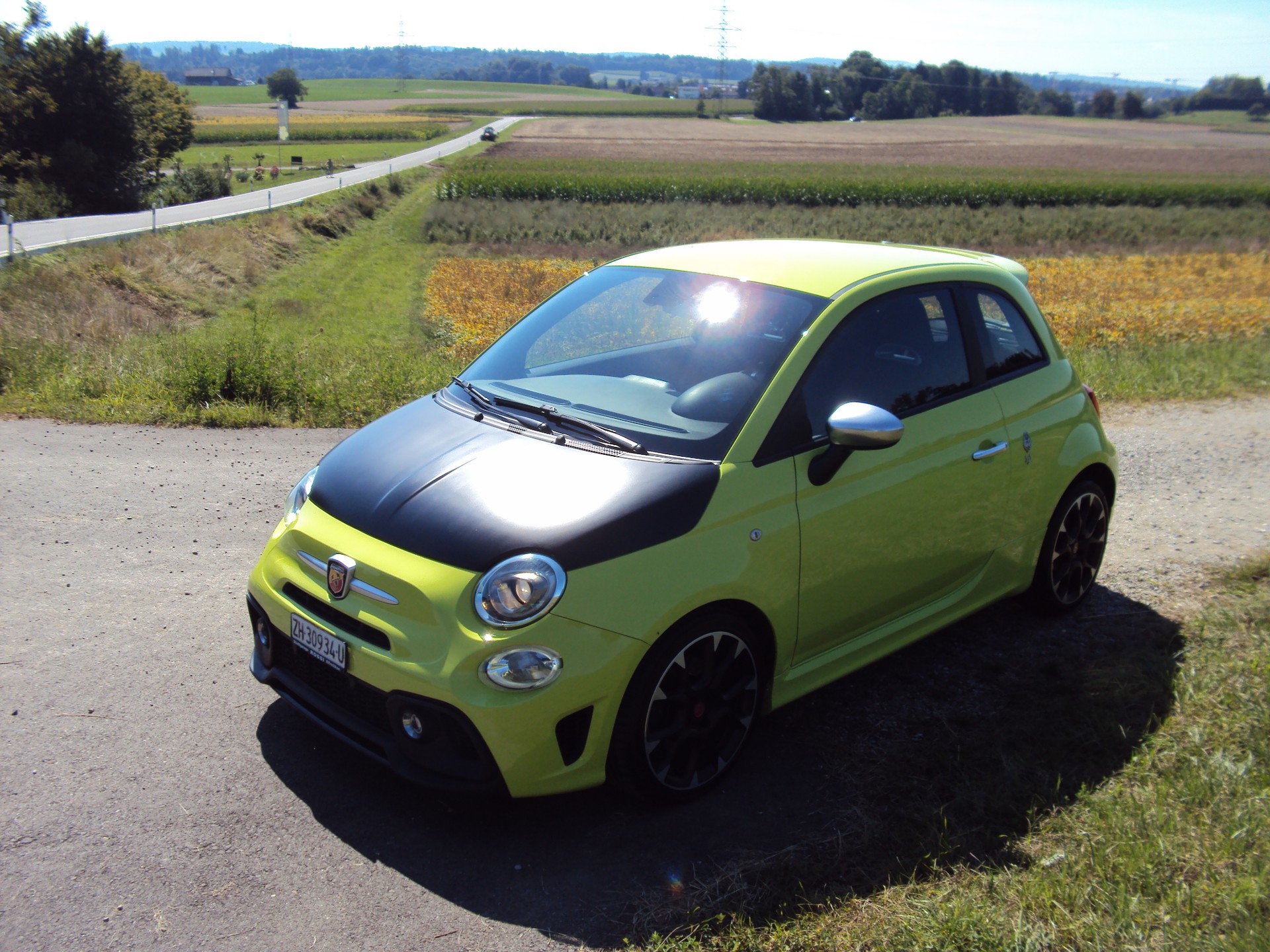 FIAT 595 1.4 16V Turbo Abarth Pista-image-1